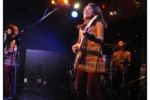 ShonenKnife_20101205_099